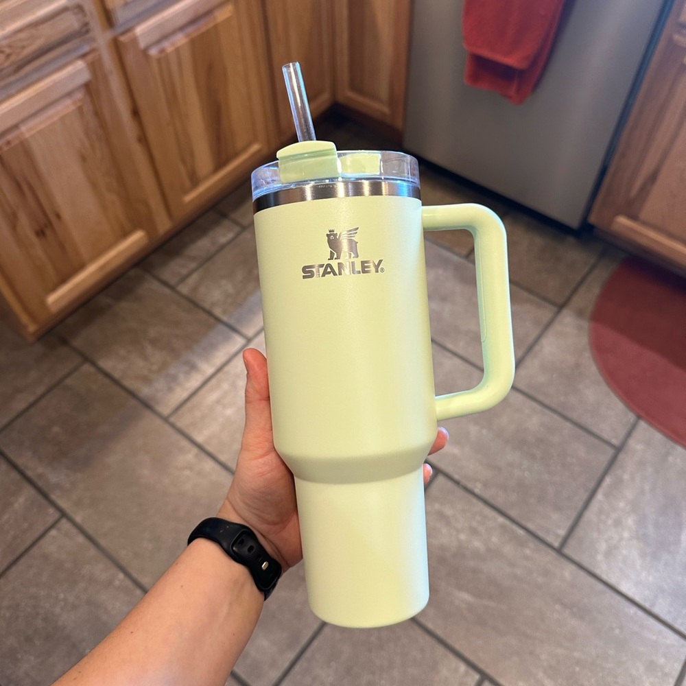 Green Stanley 40oz